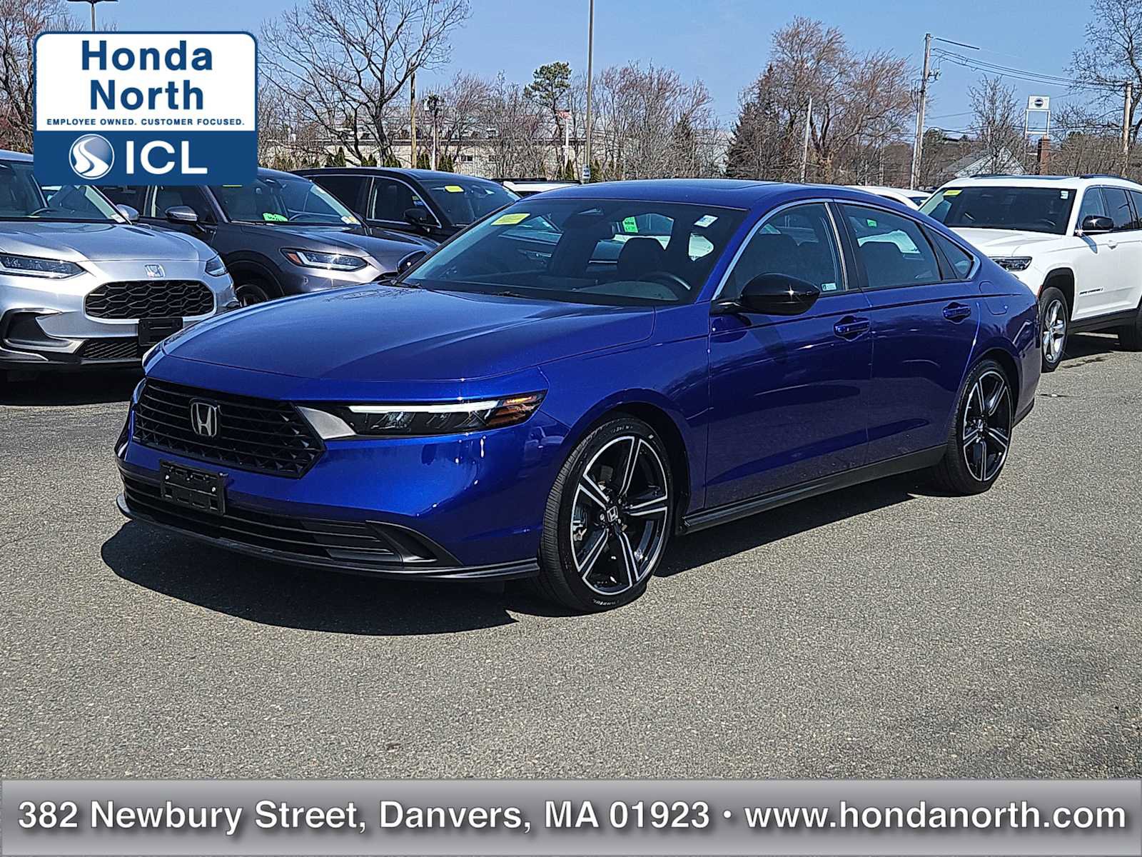 Used 2025 Honda Accord Sport image 1
