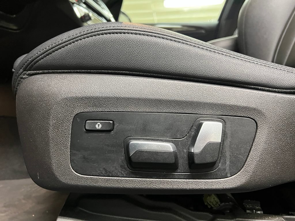 Used 2019 BMW X3 xDrive30i w/ Driving Assistance Package AWD/4WD image 14