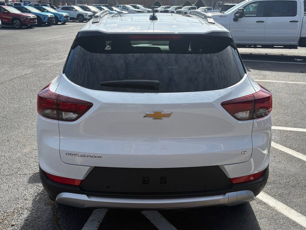 New 2026 Chevrolet TrailBlazer LT w/ LT Cold Weather Package FWD image 15