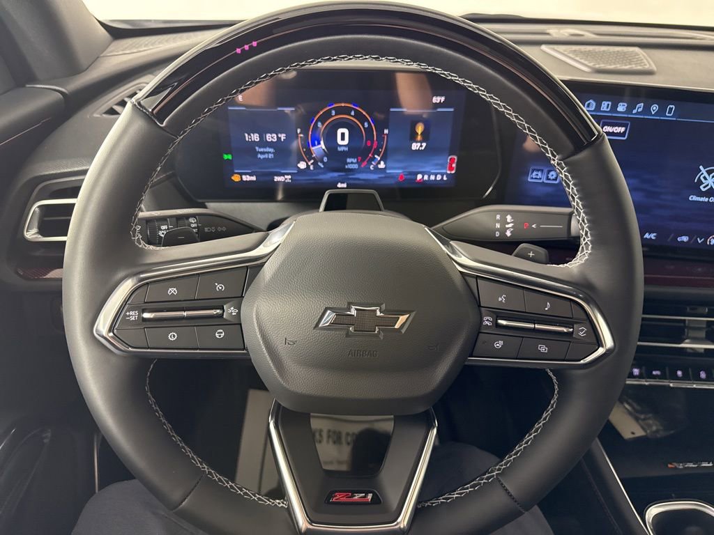 New 2026 Chevrolet Traverse Z71 AWD/4WD image 32