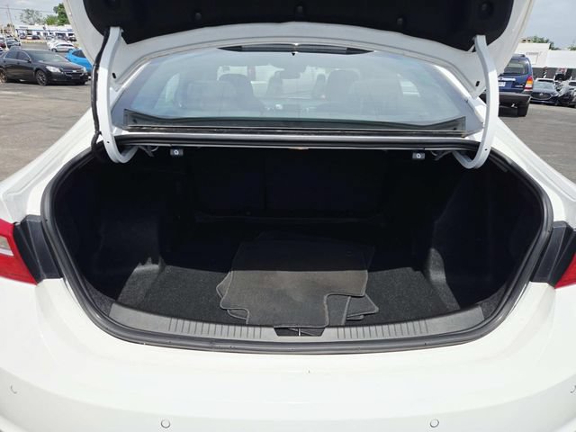 Used 2023 Chevrolet Malibu LS FWD image 10
