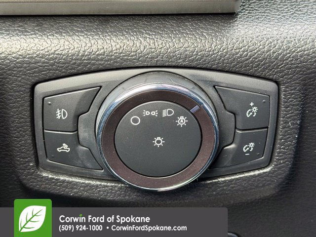 Used 2019 Ford F150 Lariat w/ Equipment Group 502A Luxury AWD/4WD image 29