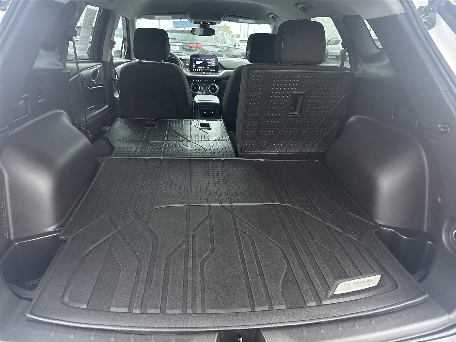 Used 2023 Chevrolet Blazer LT w/ Convenience Package FWD image 25