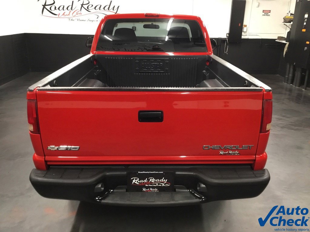 Used 2003 Chevrolet S10 Pickup 2WD Regular Cab image 9