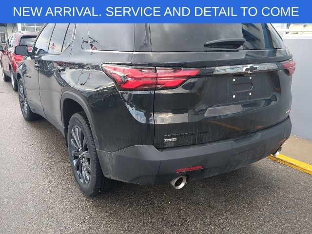 Used 2024 Chevrolet Traverse RS w/ LPO, Floor Liner Package image 3