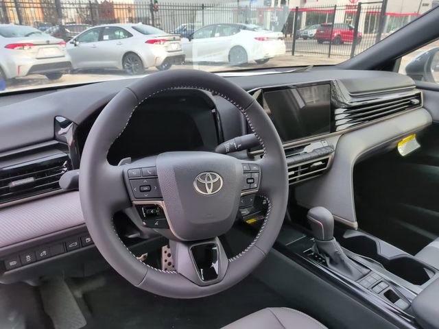 Used 2026 Toyota Camry SE image 25