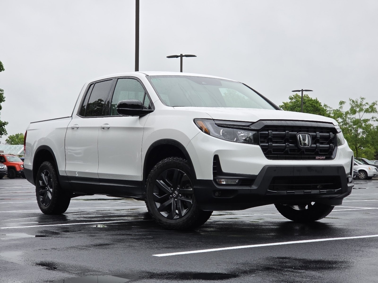 Certified 2025 Honda Ridgeline Sport image 2