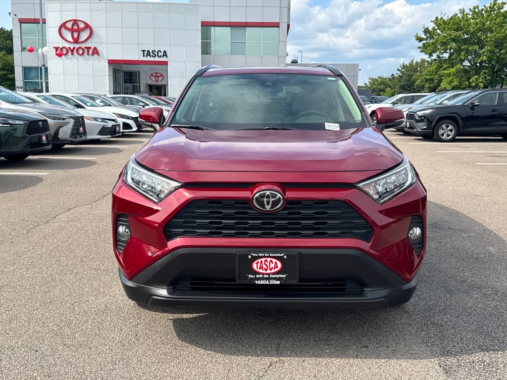 Used 2020 Toyota RAV4 XLE w/ Convenience Package AWD/4WD image 3