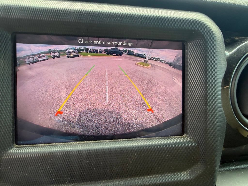 Used 2020 Jeep Wrangler Sport AWD/4WD image 12