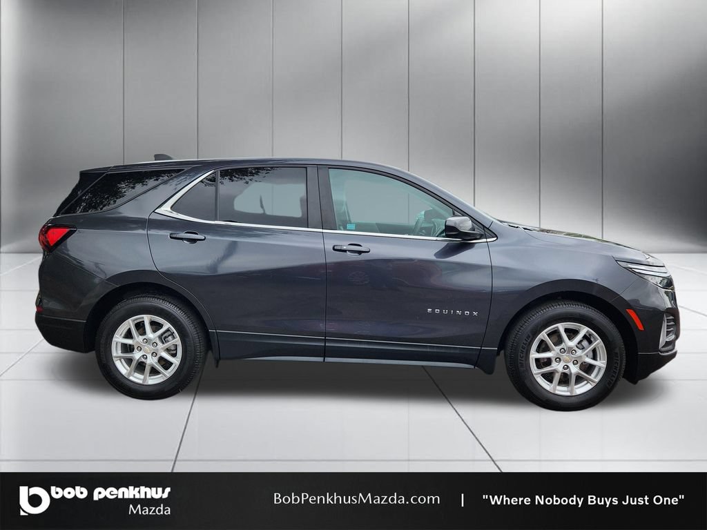 Used 2022 Chevrolet Equinox LT FWD image 24