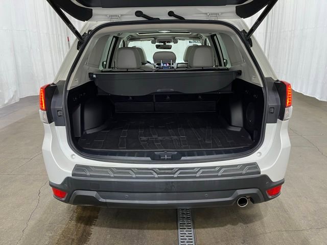 Used 2019 Subaru Forester Limited w/ Popular Package #3 image 12