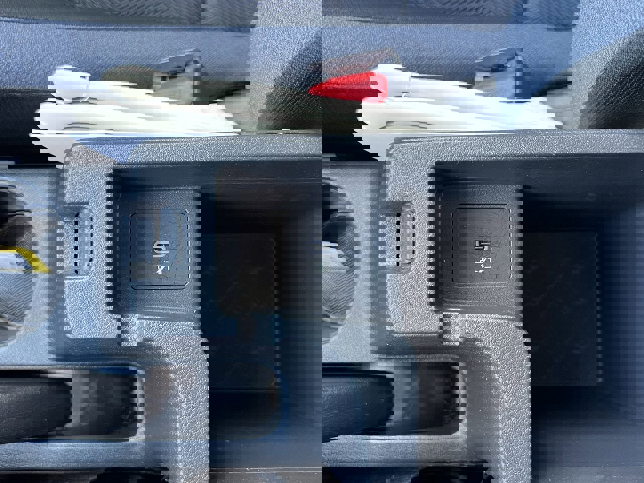 Certified 2024 Nissan Versa SV w/ Trunk Package image 21