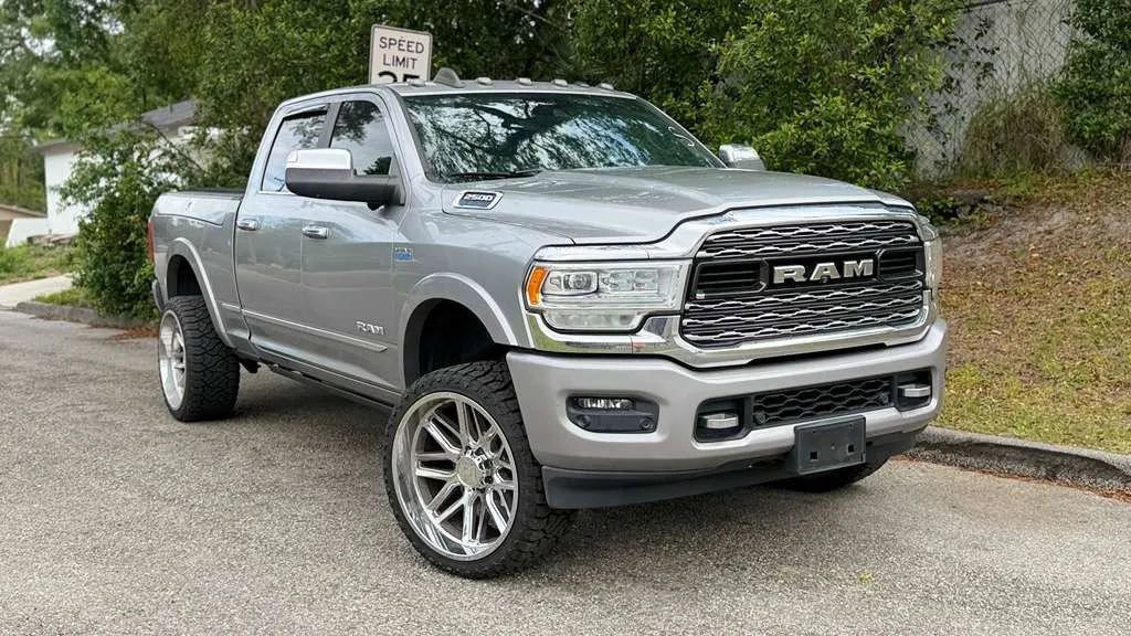 Used 2019 RAM 2500 Limited AWD/4WD image 7