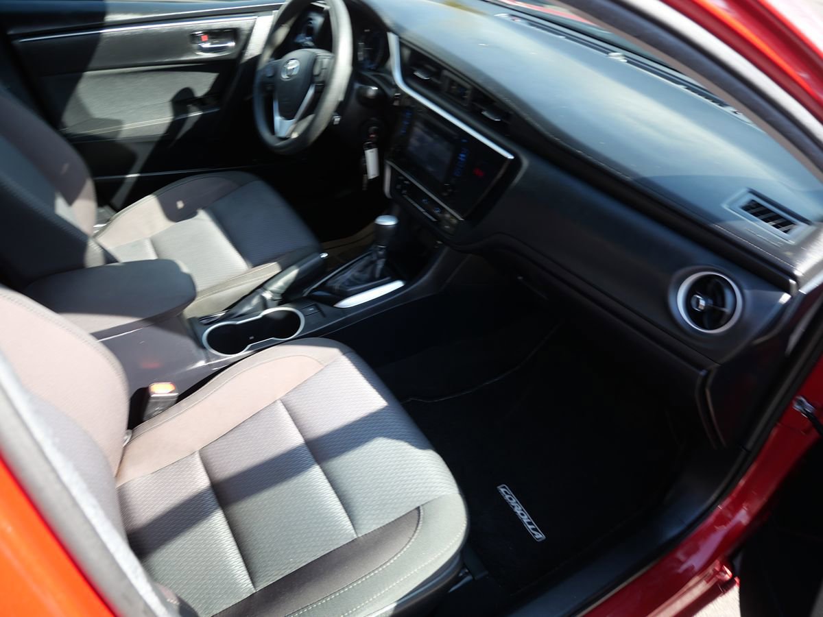 Used 2018 Toyota Corolla LE w/ Carpet Mat Package (TMS) image 25
