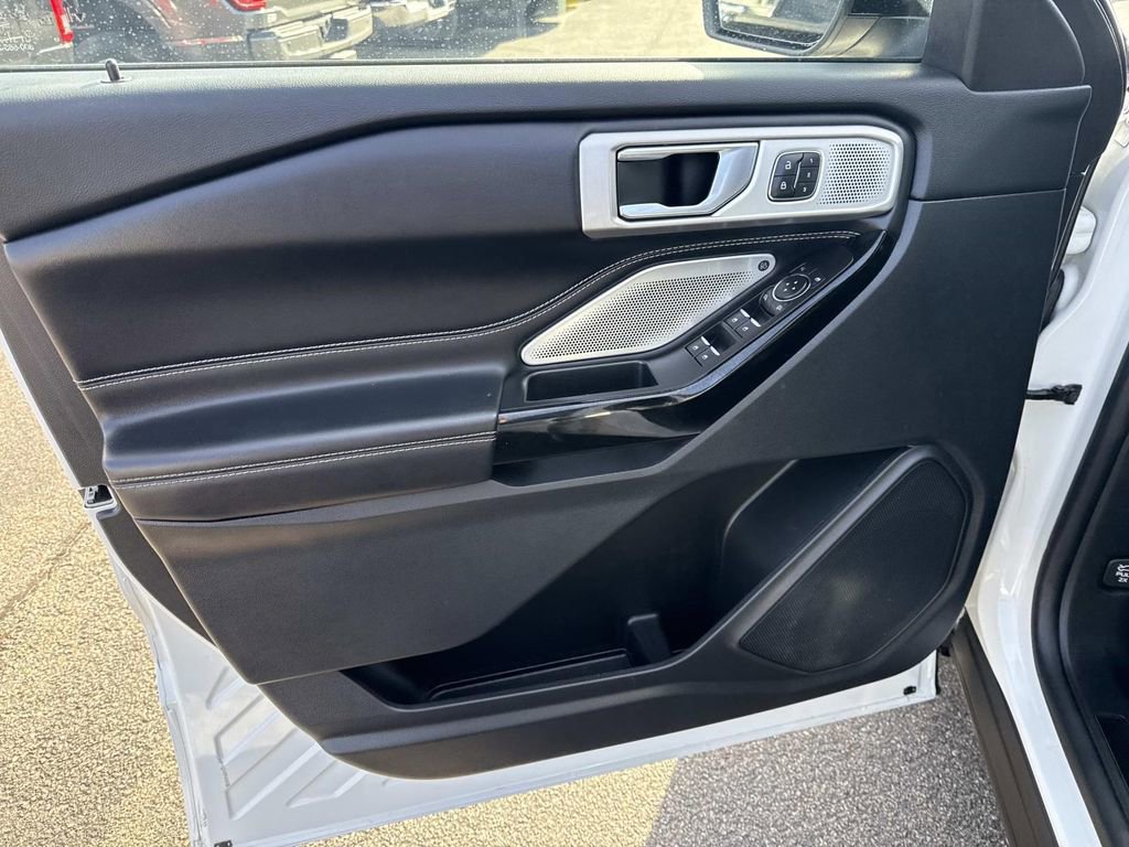 Used 2021 Ford Explorer ST w/ Equipment Group 401A image 18