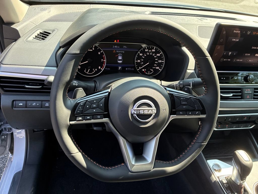 New 2026 Nissan Altima 2.5 SR AWD/4WD image 17