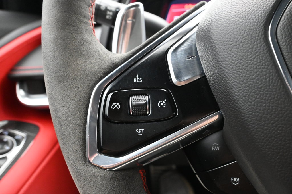 Used 2022 Chevrolet Corvette Stingray Preferred Conv w/ Z51 Performance Package RWD image 24