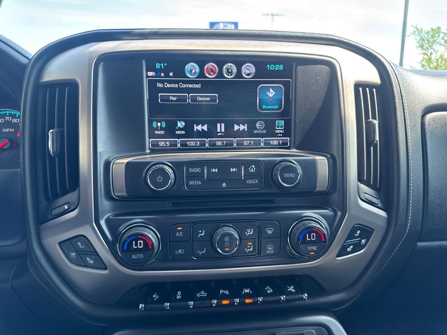 Used 2018 GMC Sierra 1500 Denali w/ Denali Ultimate Package AWD/4WD image 17
