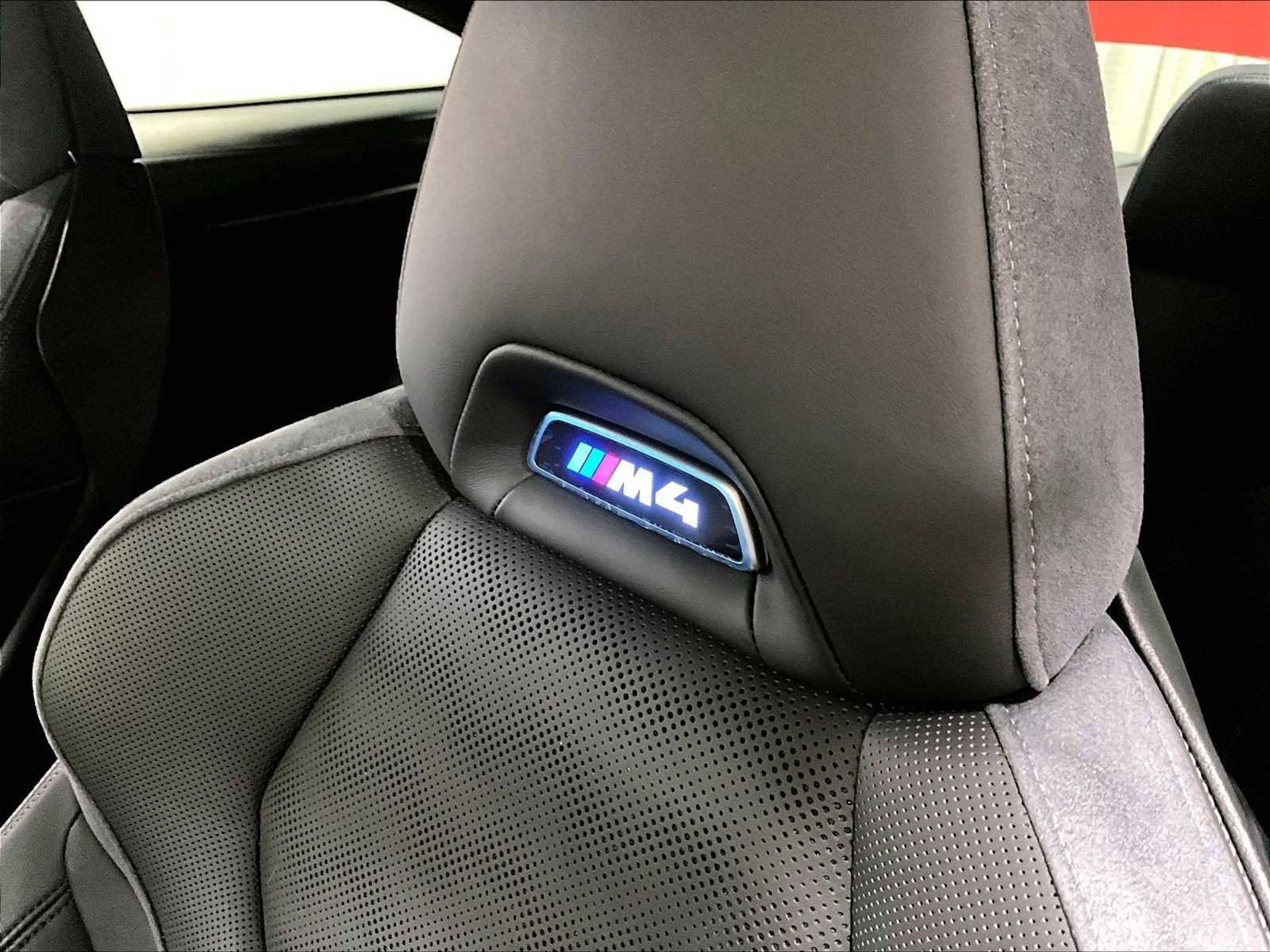 Used 2025 BMW M4 Competition image 40