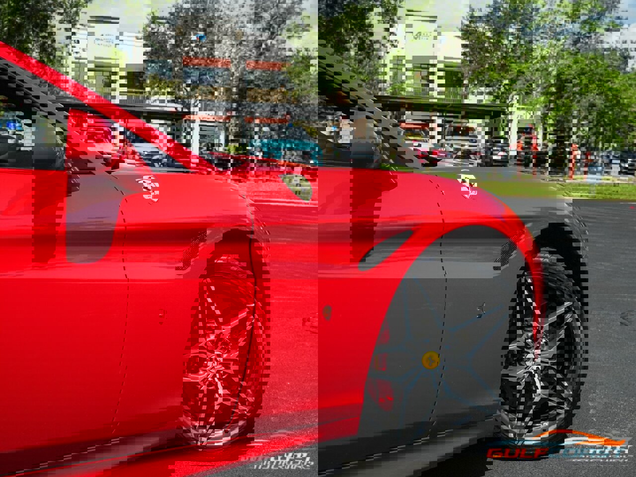 Used 2015 Ferrari California T image 66