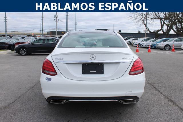 Used 2018 Mercedes-Benz C 300 4MATIC Sedan image 4