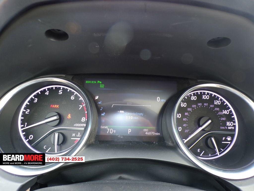 Used 2018 Toyota Camry XSE image 37