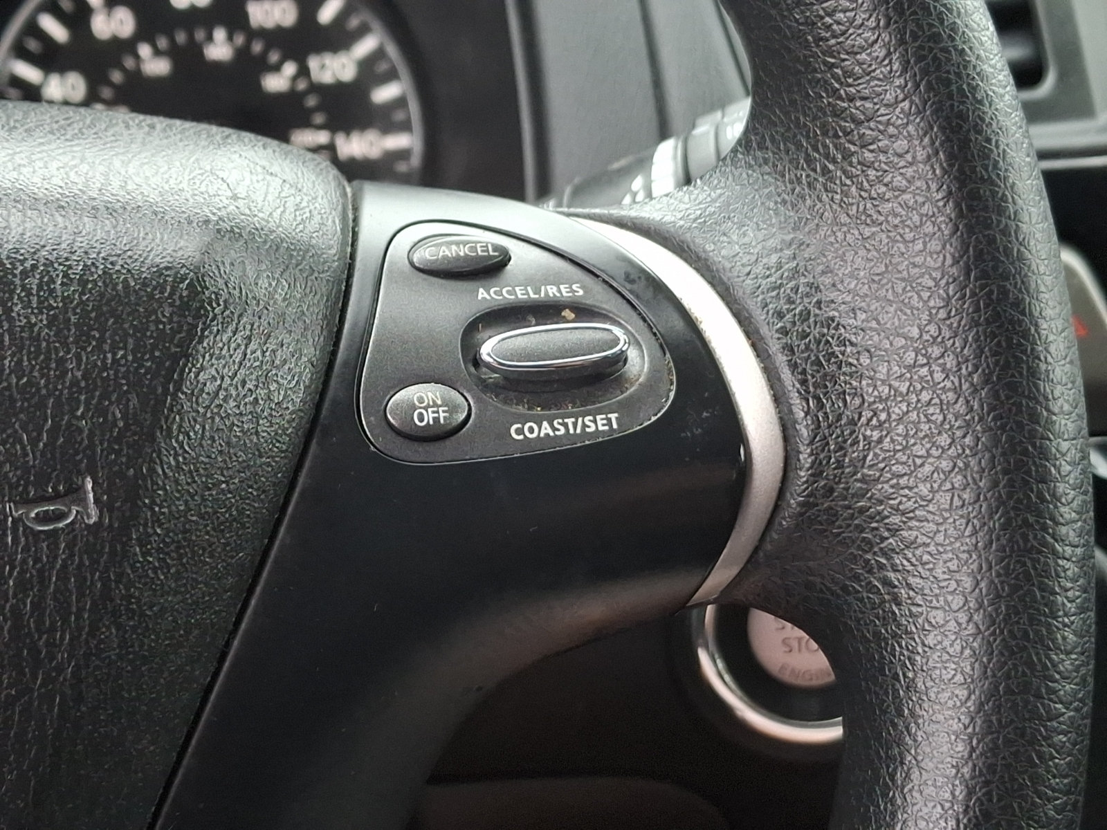 Used 2019 Nissan Pathfinder S AWD/4WD image 23