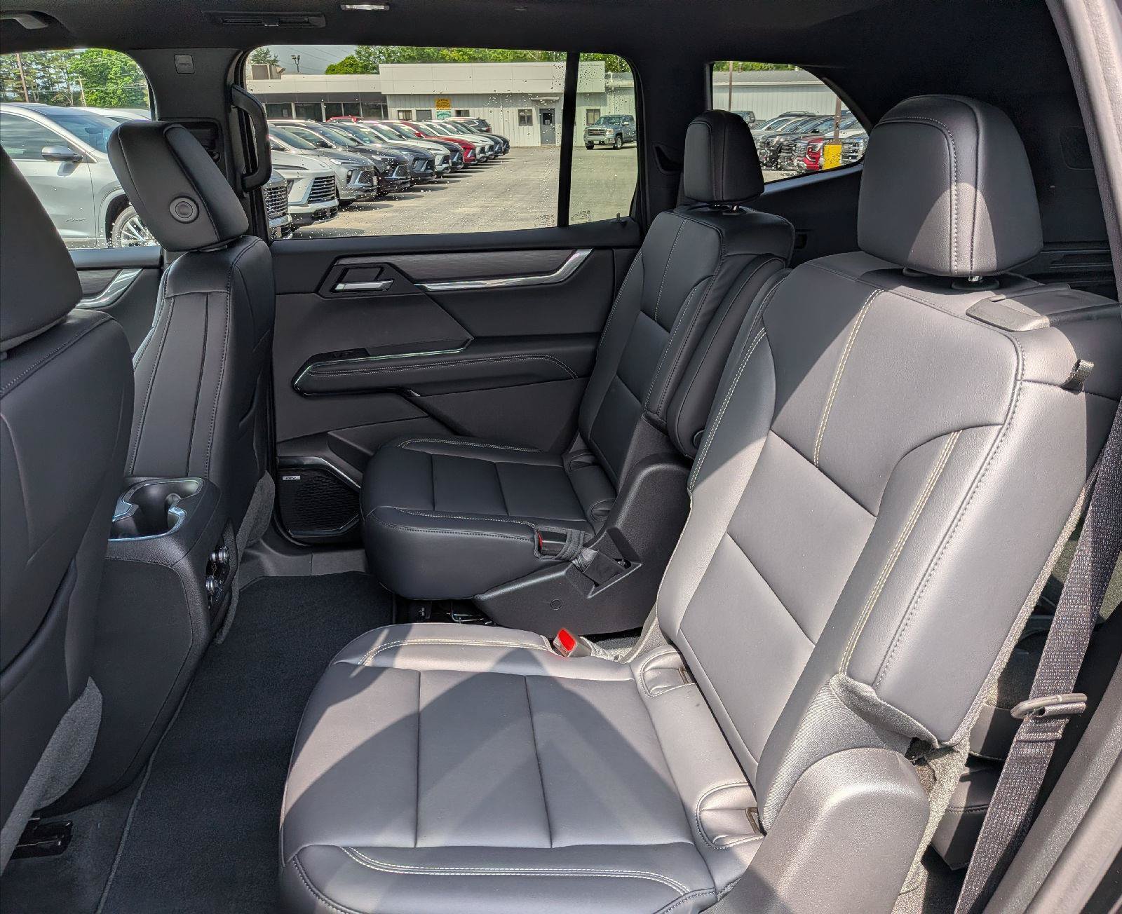New 2026 GMC Acadia Elevation w/ Black Edition AWD/4WD image 21