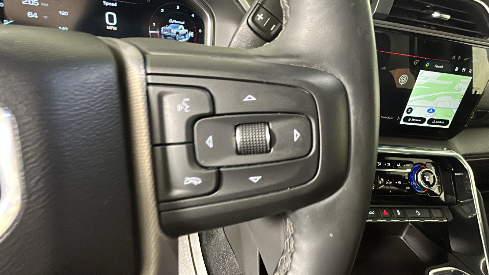 Used 2025 GMC Sierra 2500 Denali w/ Denali Reserve Package AWD/4WD image 21