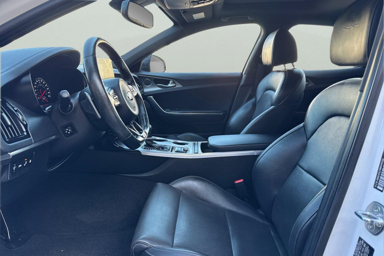 Used 2021 Kia Stinger GT1 image 14