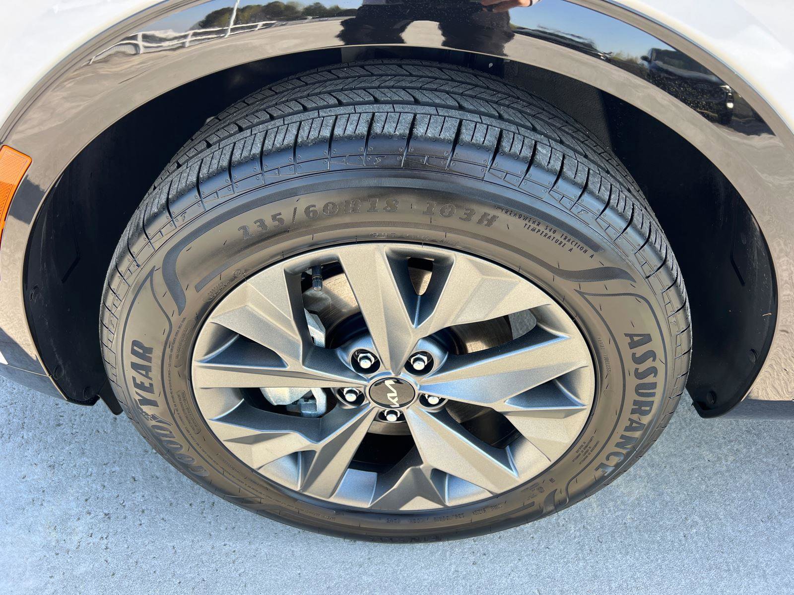 Used 2024 Kia Sportage SX Prestige image 11