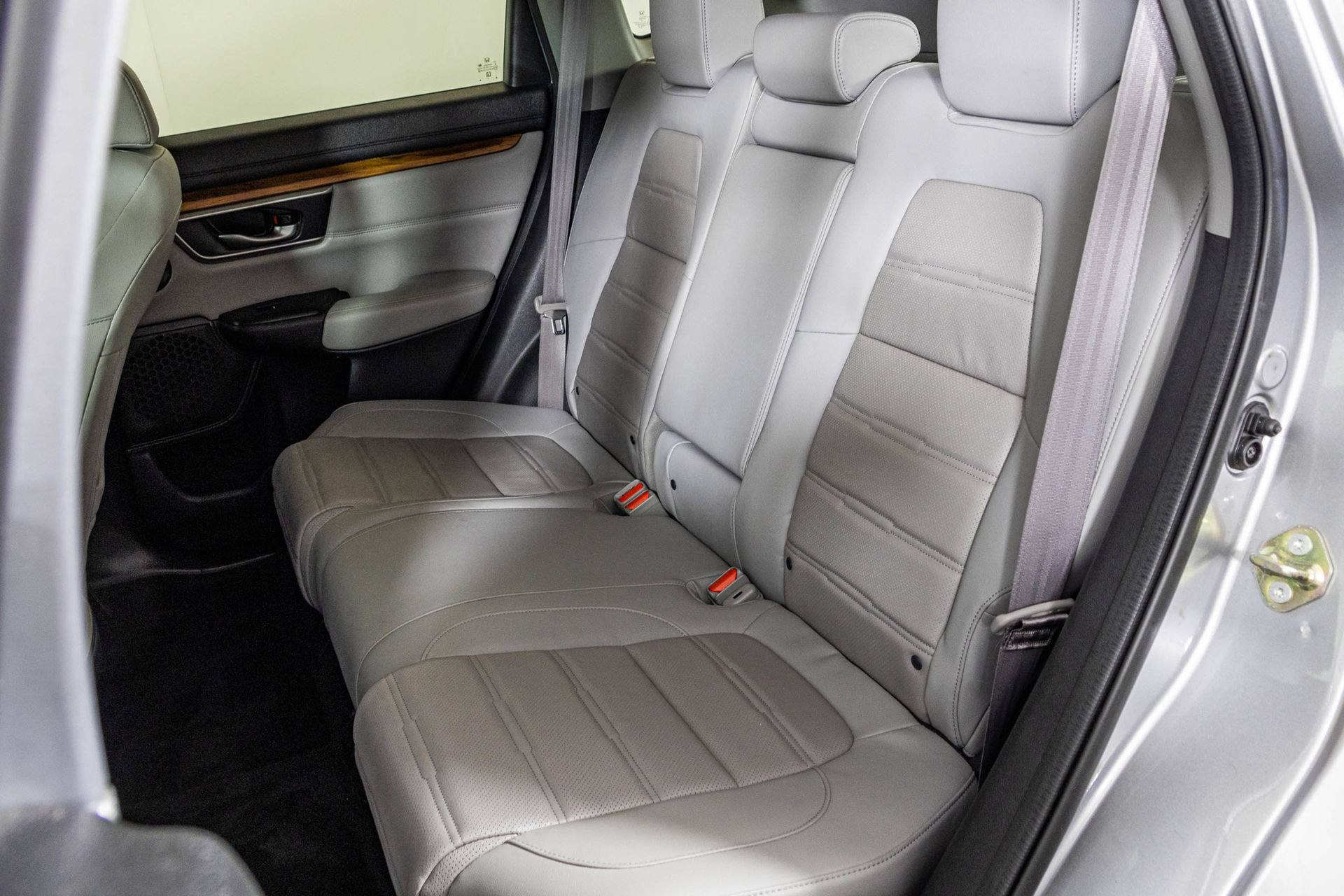 Used 2020 Honda CR-V Touring image 41