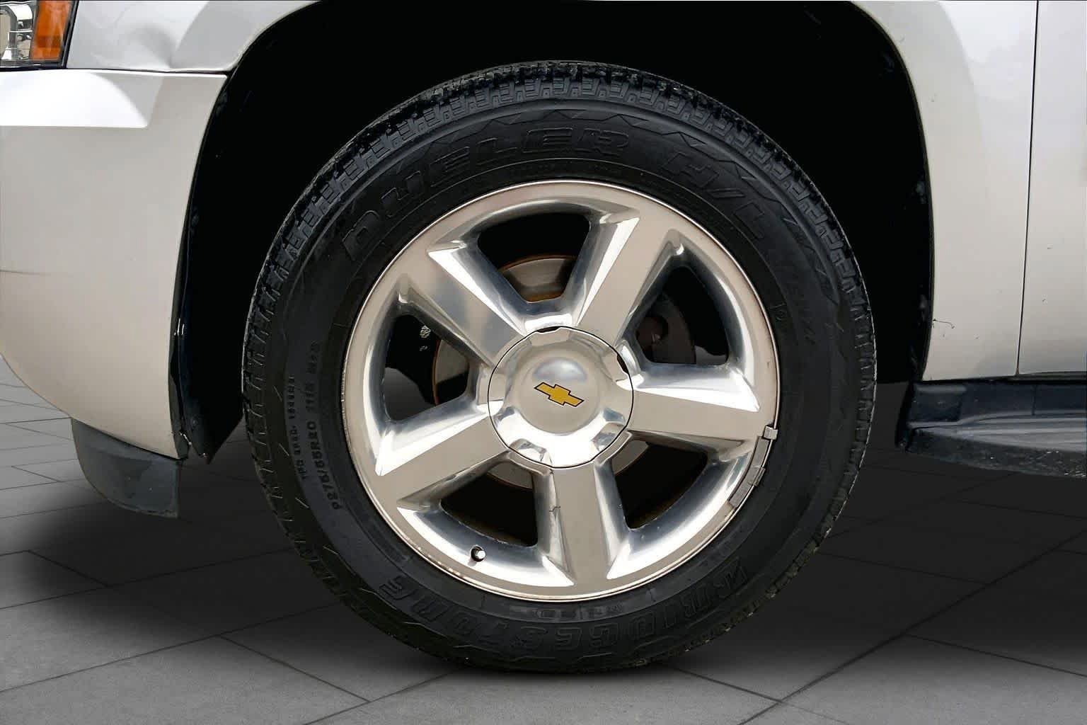 Used 2013 Chevrolet Tahoe LT w/ Texas Edition RWD image 9