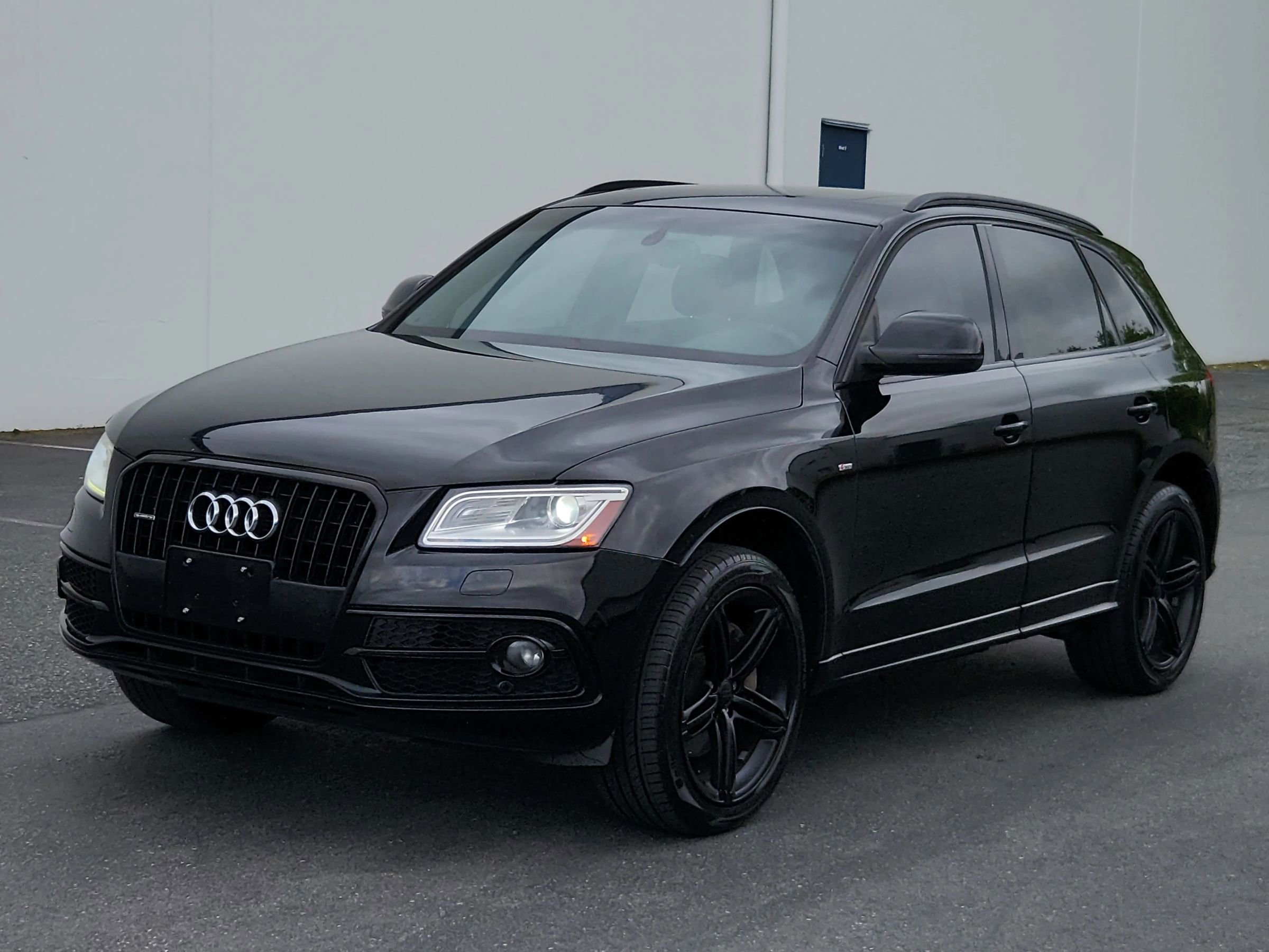 Used 2014 Audi Q5 3.0T Premium Plus AWD/4WD image 1