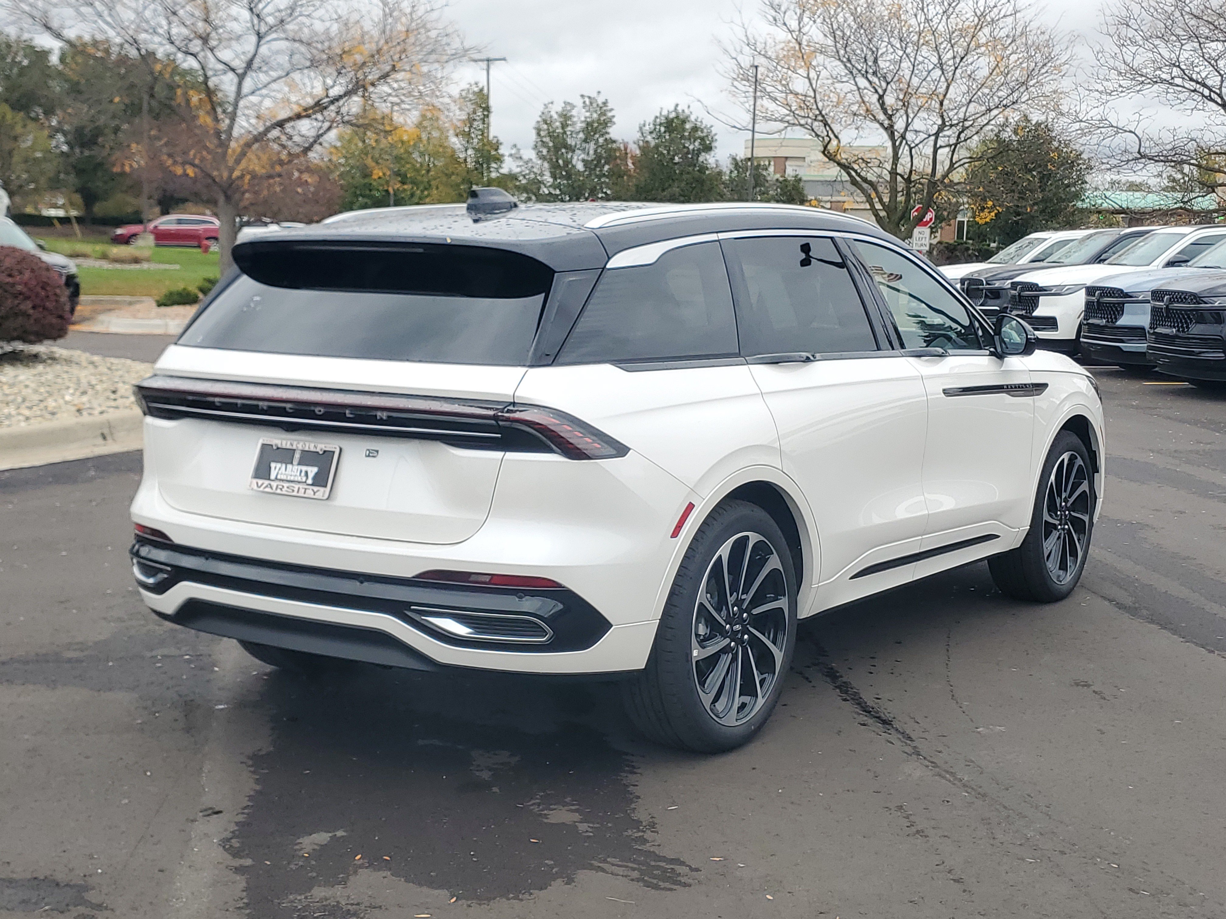 New 2026 Lincoln Nautilus Black Label AWD/4WD image 4