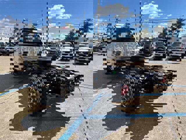 New 2026 Ford F350 XL w/ XL Chrome Package image 5