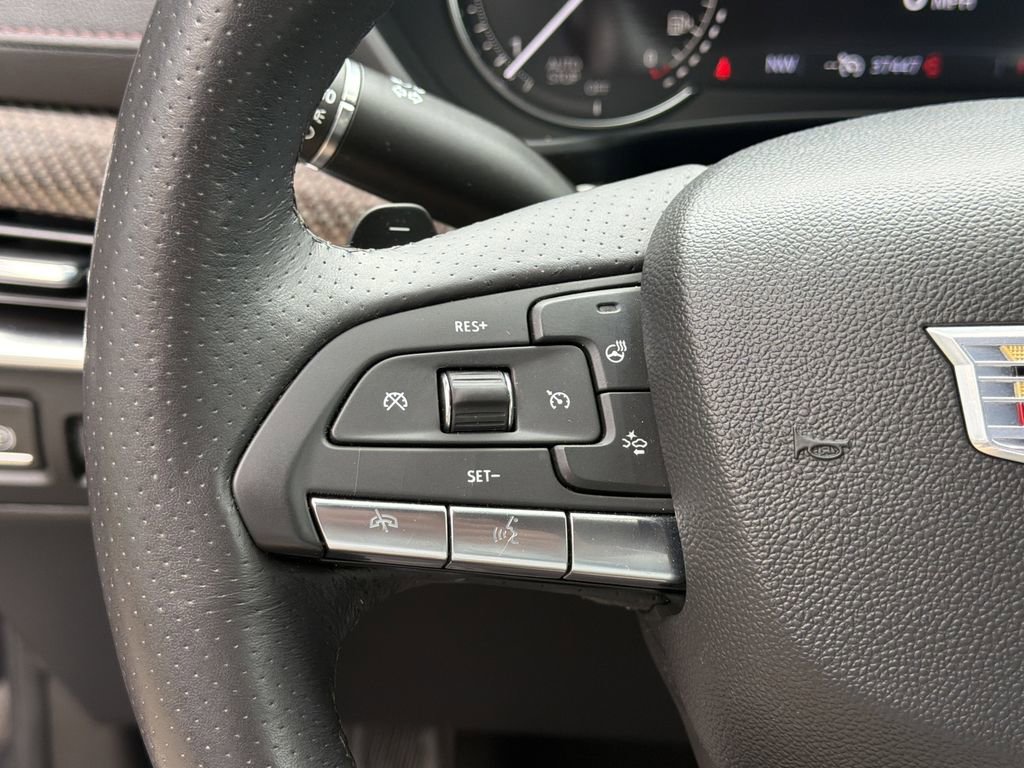 Certified 2023 Cadillac XT4 Sport image 27