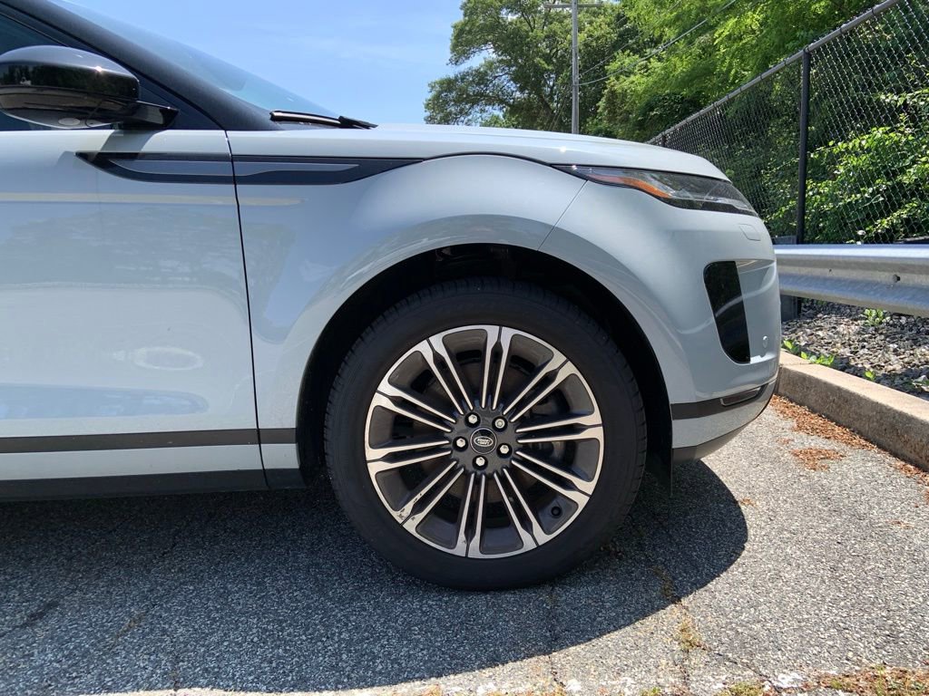 Certified 2024 Land Rover Range Rover Evoque S AWD/4WD image 11