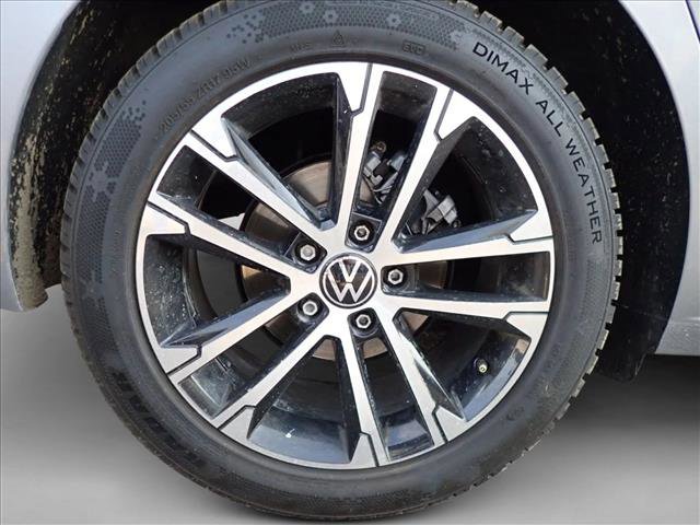 Used 2023 Volkswagen Jetta Sport image 6