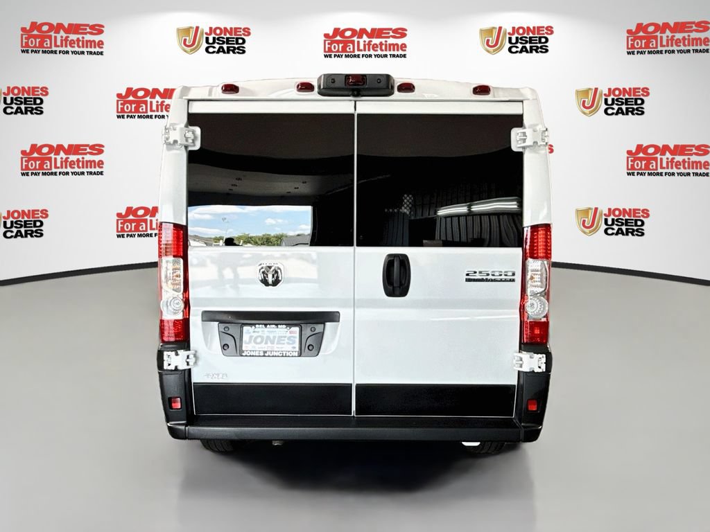 Used 2025 RAM ProMaster 2500 w/ U-Haul Equipment Group FWD image 13