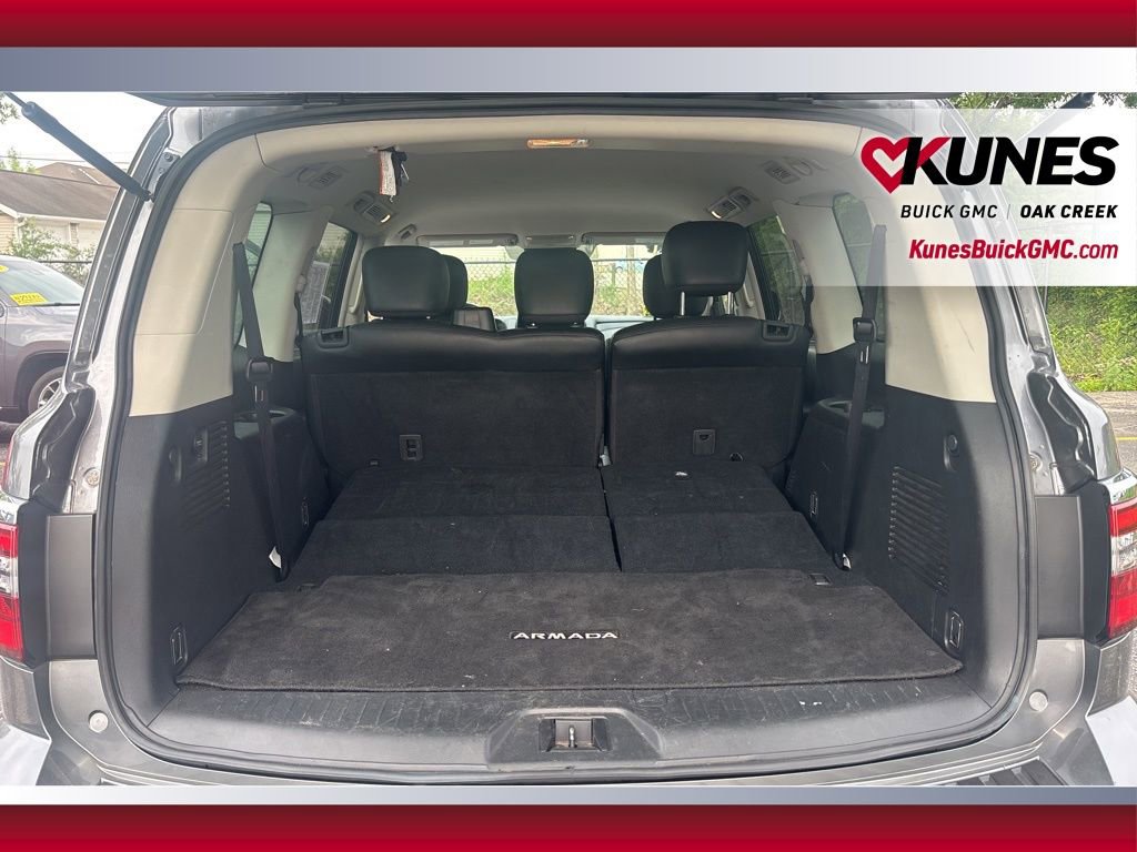 Used 2023 Nissan Armada SV image 25
