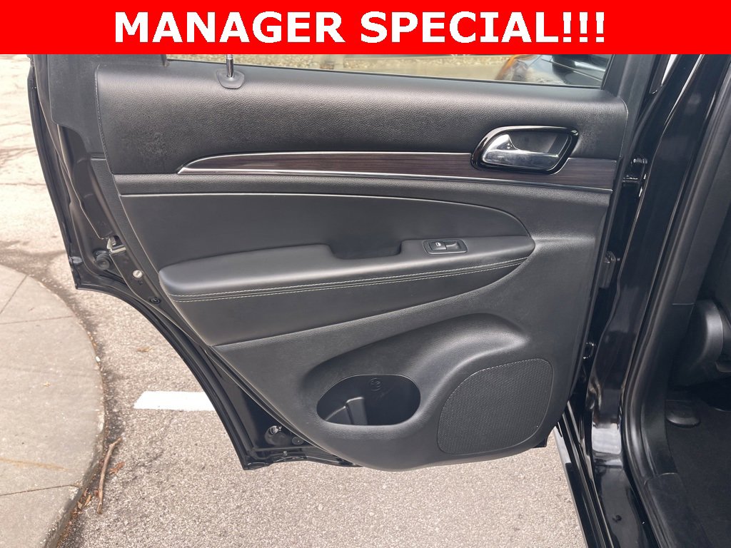 Used 2019 Jeep Grand Cherokee Overland image 19