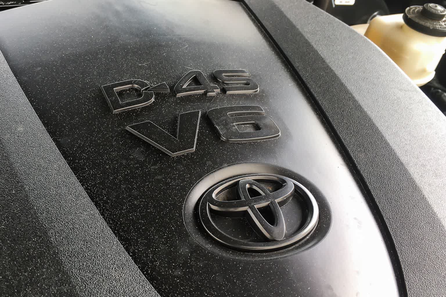 Used 2016 Toyota Tacoma SR5 RWD image 25