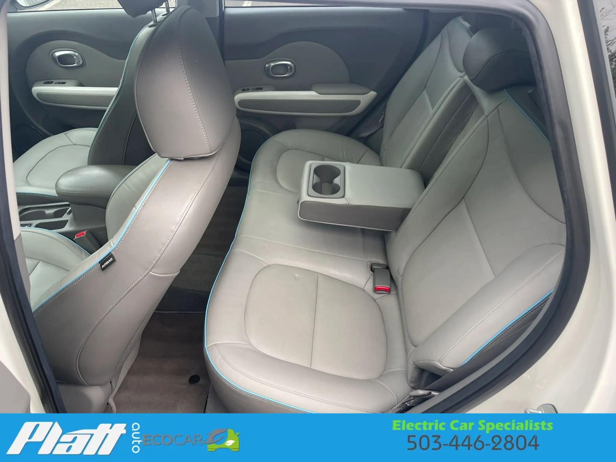 Used 2017 Kia Soul EV + w/ Sun & Fun Package image 41