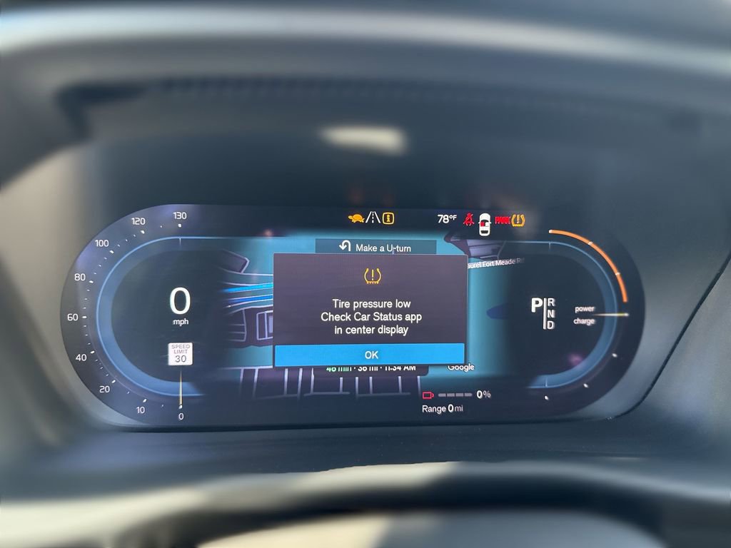 Used 2023 Volvo XC40 Recharge Plus AWD/4WD image 10