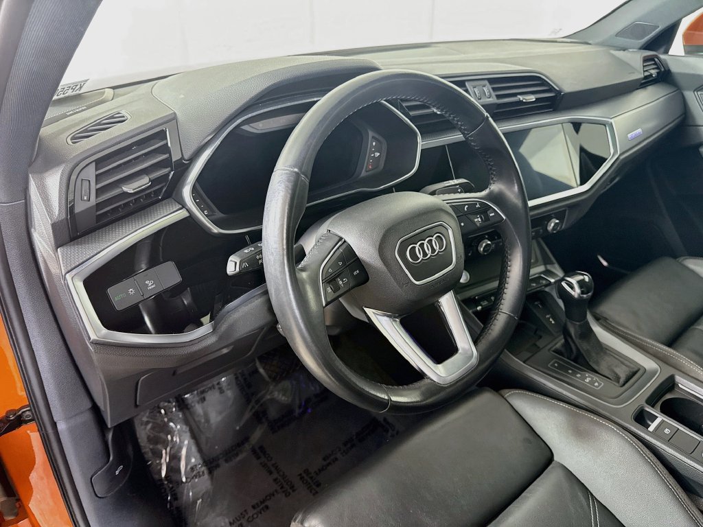 Used 2019 Audi Q3 2.0T Prestige w/ Prestige Package AWD/4WD image 10