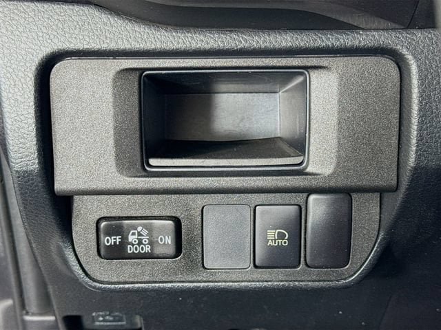 Certified 2019 Toyota Tacoma SR5 RWD image 10