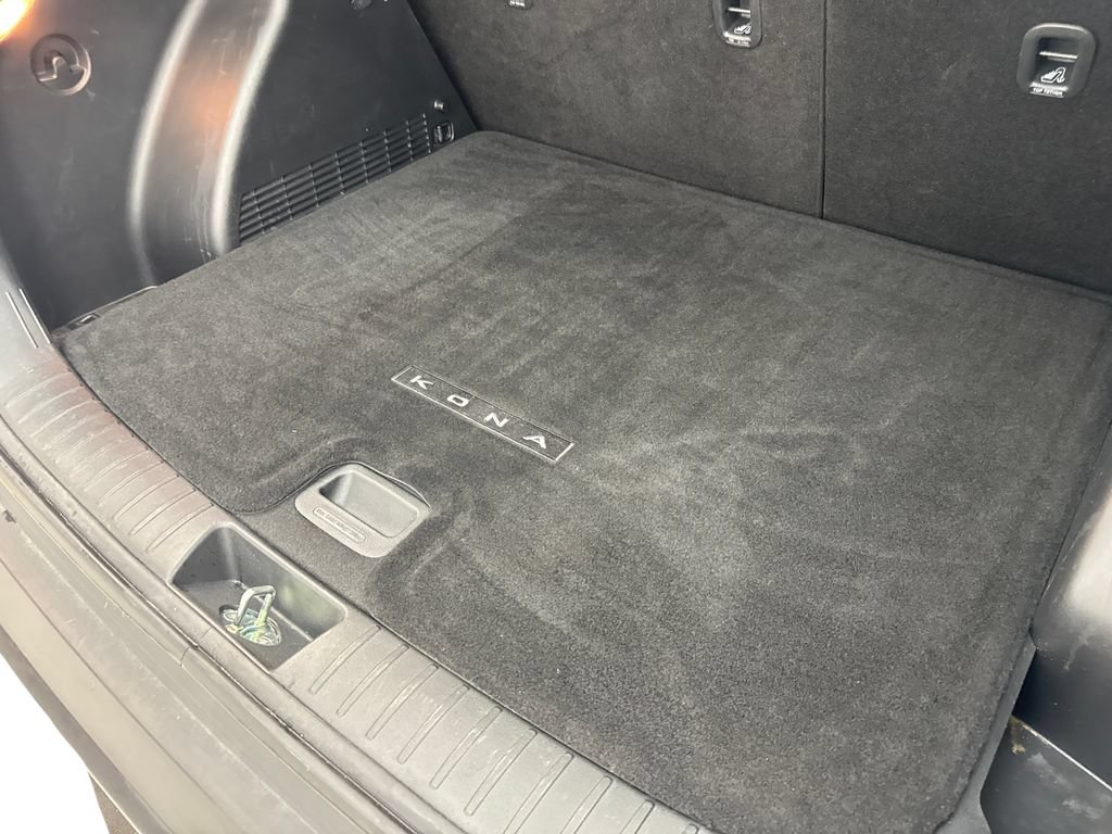 Used 2024 Hyundai Kona SEL AWD/4WD image 78