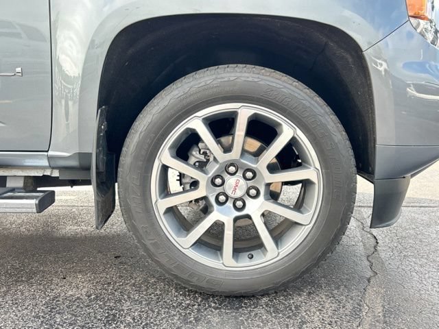 Used 2022 GMC Canyon Denali AWD/4WD image 14