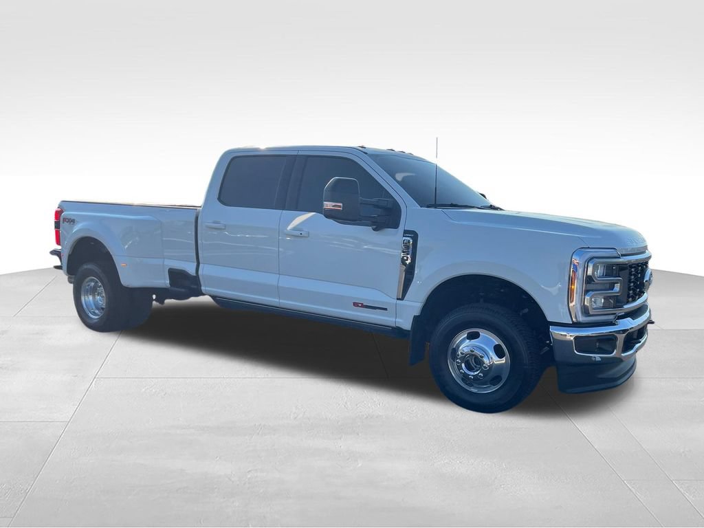 Used 2026 Ford F350 Lariat w/ Lariat Ultimate Package AWD/4WD image 7